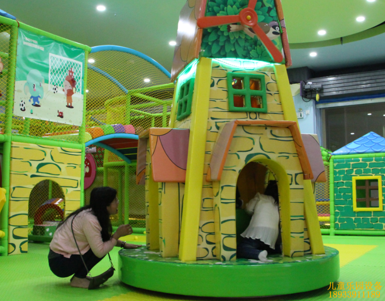专业室内淘气堡的发展前景如何？